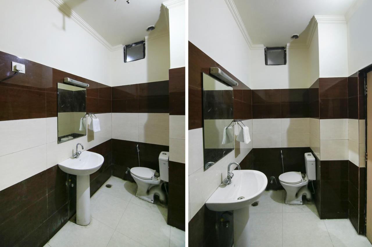 Capital O 68148 Hotel Shree Jee Palace Ghaziabad Bagian luar foto